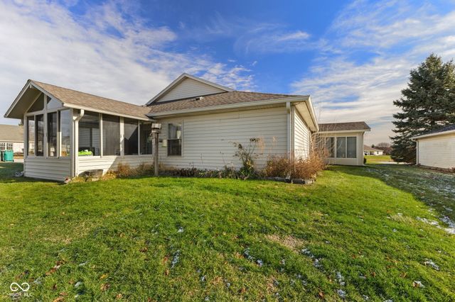 2047 Pelican Drive, Franklin, IN 46131