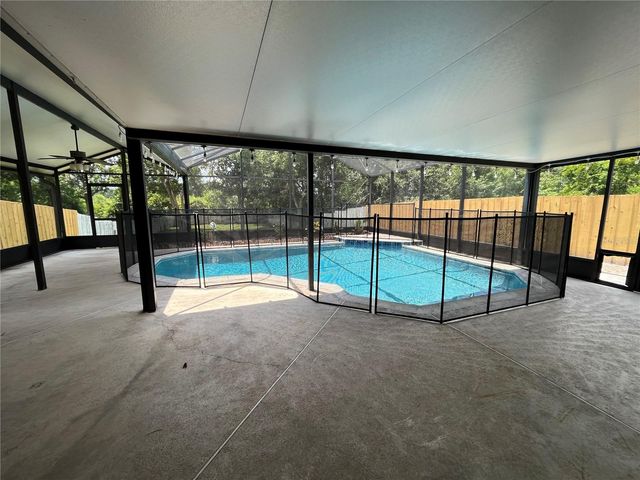 820 STONECHAPEL COURT, Apopka, FL 32712