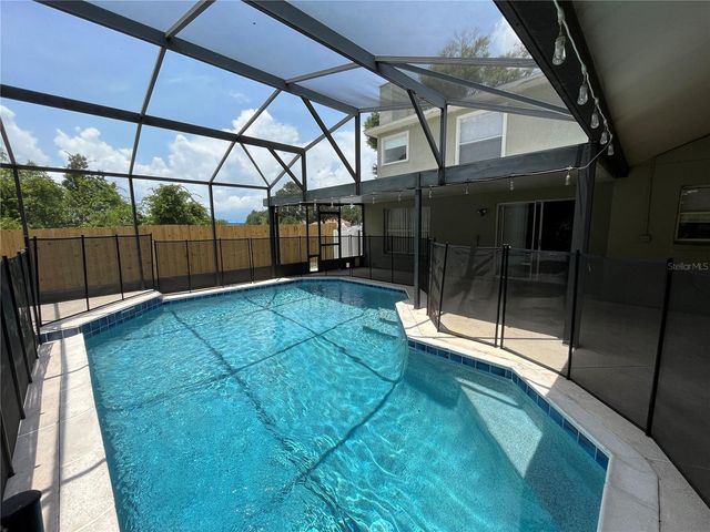 820 STONECHAPEL COURT, Apopka, FL 32712