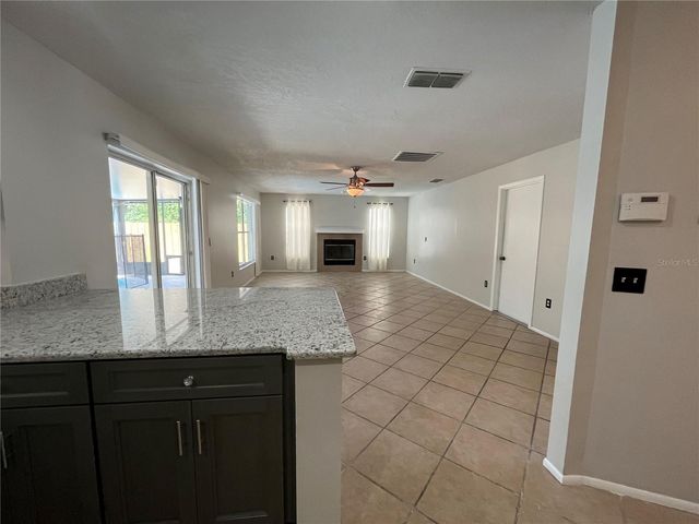 820 STONECHAPEL COURT, Apopka, FL 32712