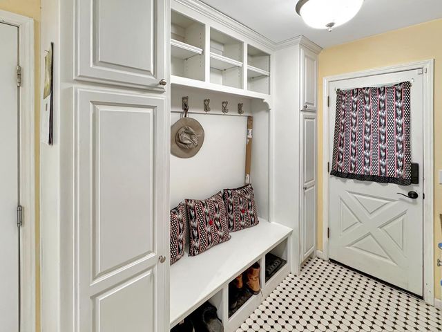 13969 Quarterhorse Dr, Grass Valley, CA 95949