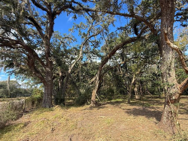 0 Cr 376, West Columbia, TX 77422