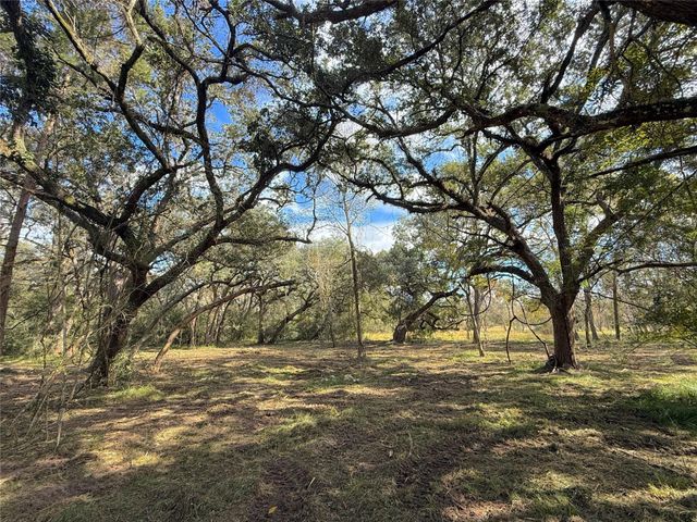 0 Cr 376, West Columbia, TX 77422