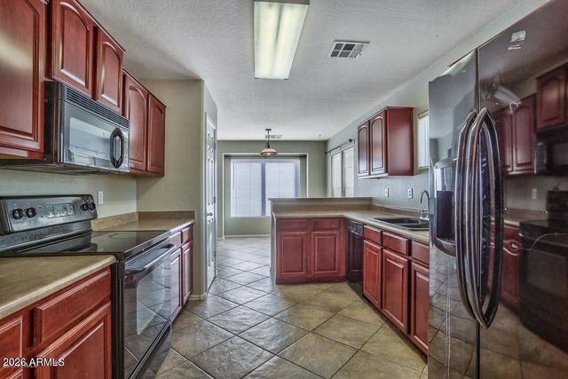 25244 W LA MONT Avenue, Buckeye, AZ 85326