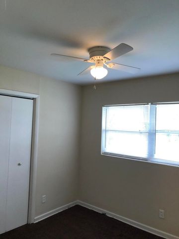 7318 STRATO Road, Jacksonville, FL 32210