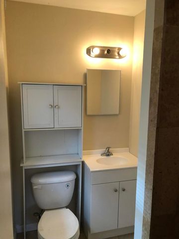 7318 STRATO Road, Jacksonville, FL 32210