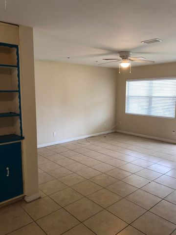 7318 STRATO Road, Jacksonville, FL 32210