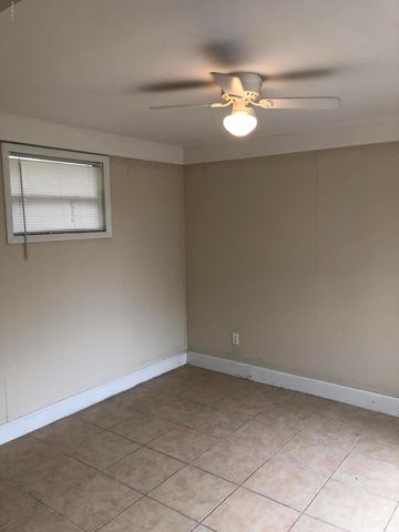 7318 STRATO Road, Jacksonville, FL 32210