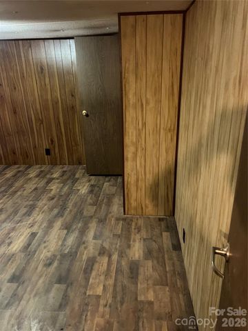 150 Combo Court, Waynesville, NC 28786
