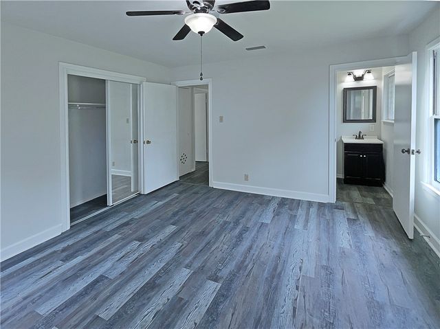 6042 Hugo Dr, Corpus Christi, TX 78412