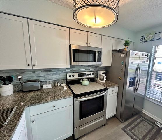 6433 TINA DRIVE 14, New Port Richey, FL 34653