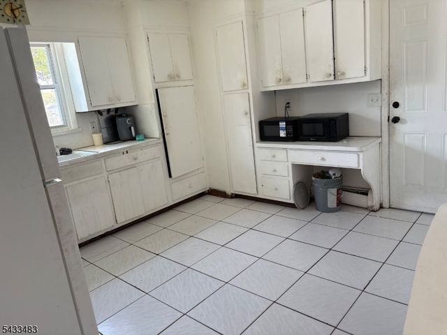 106 Smith Street 2, Newark City, NJ 07106