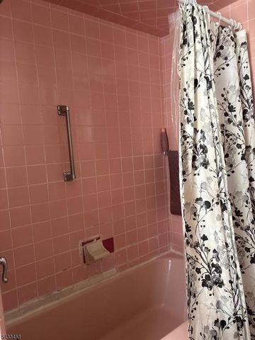 106 Smith Street 2, Newark City, NJ 07106