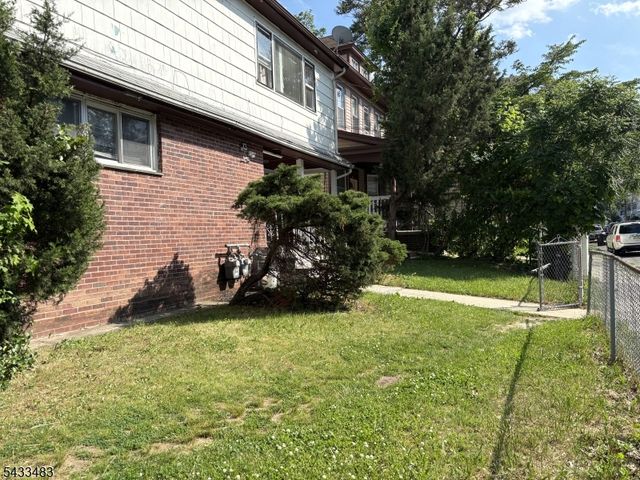 106 Smith Street 2, Newark City, NJ 07106