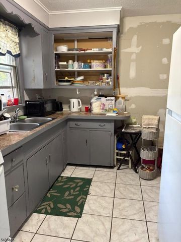 106 Smith Street 2, Newark City, NJ 07106
