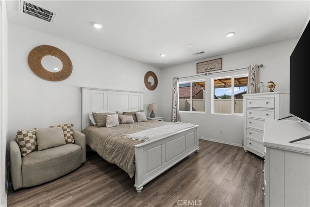 4413 W Avenue J2, Lancaster, CA 93536