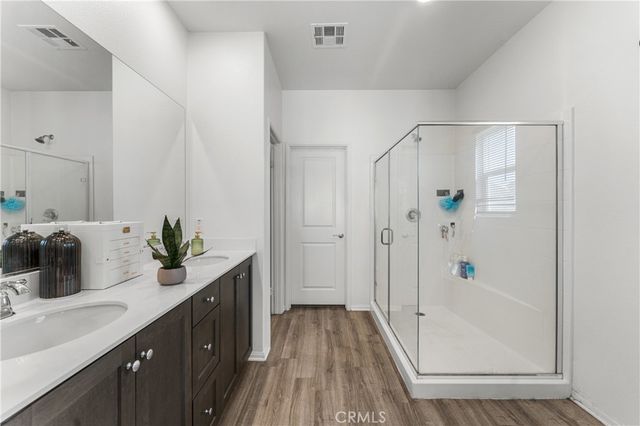 4413 W Avenue J2, Lancaster, CA 93536