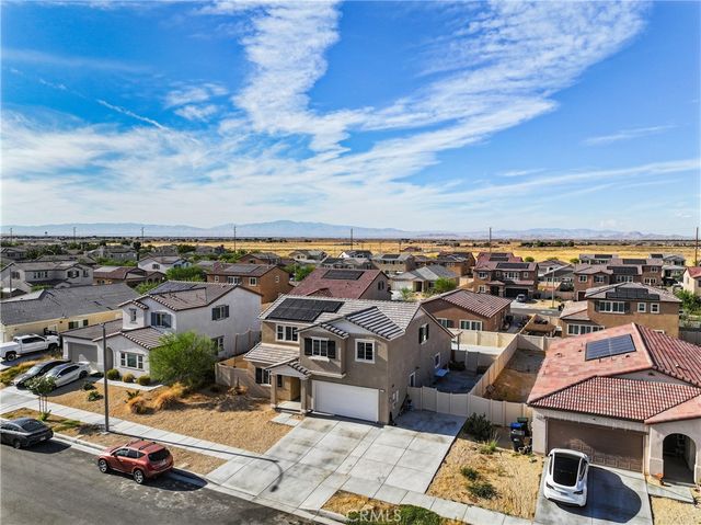 4413 W Avenue J2, Lancaster, CA 93536