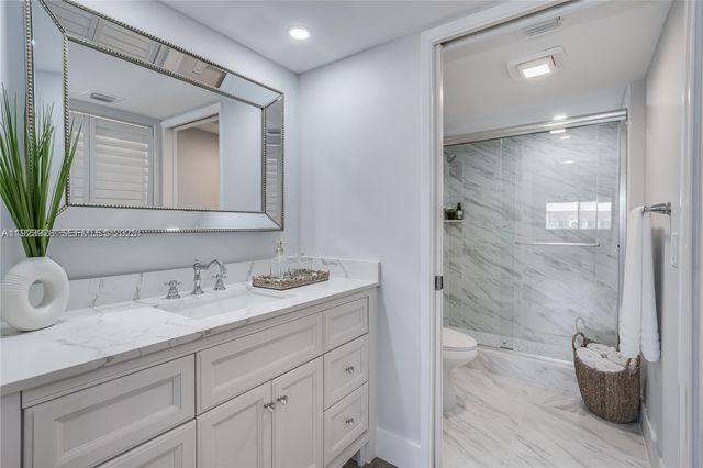 12955 SW 16th Ct 409M, Pembroke Pines, FL 33027