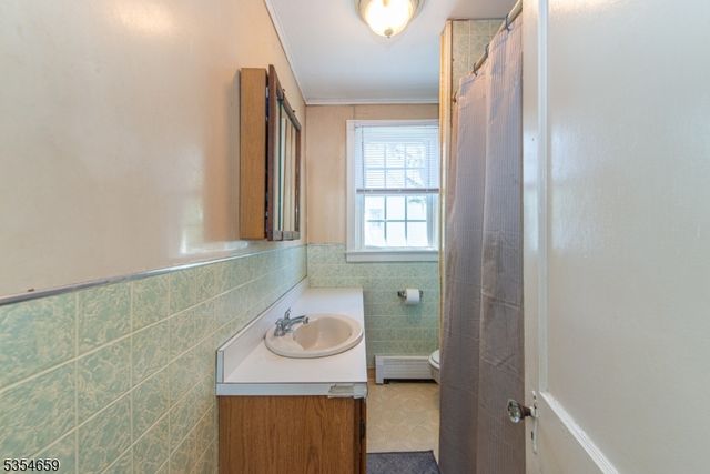 23 Highland Ave, Netcong Boro, NJ 07857