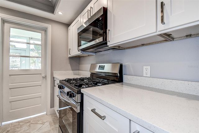 1819 SHORE DRIVE S 110, South Pasadena, FL 33707