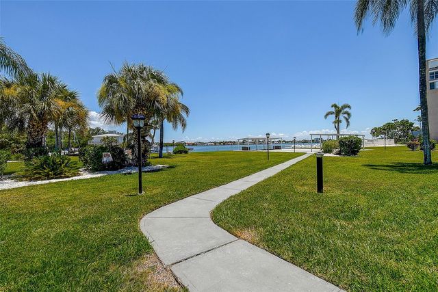 1819 SHORE DRIVE S 110, South Pasadena, FL 33707