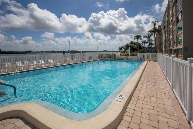 1819 SHORE DRIVE S 110, South Pasadena, FL 33707
