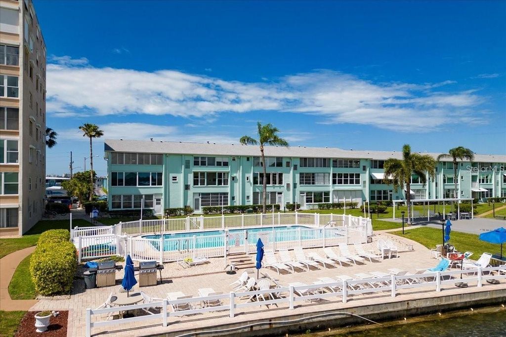 1819 SHORE DRIVE S 110, South Pasadena, FL 33707