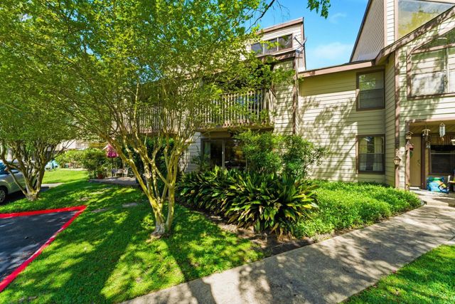 12900 Walden, Unite 219b Road 219B, Montgomery, TX 77356