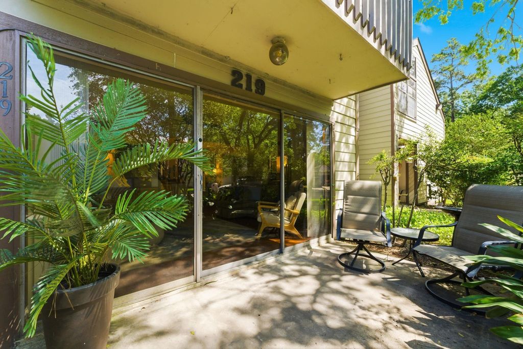 12900 Walden, Unite 219b Road 219B, Montgomery, TX 77356