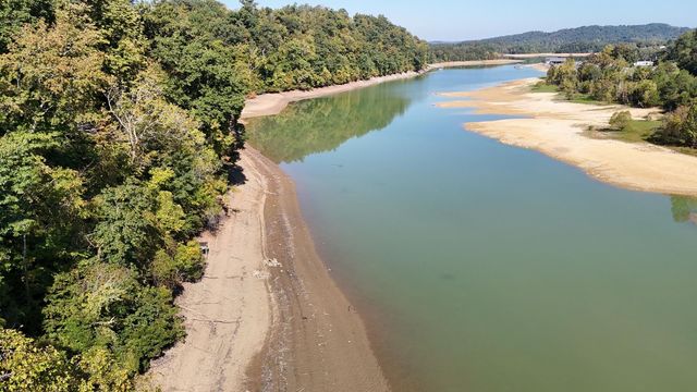 23 Caywood Rd, Dandridge, TN 37725