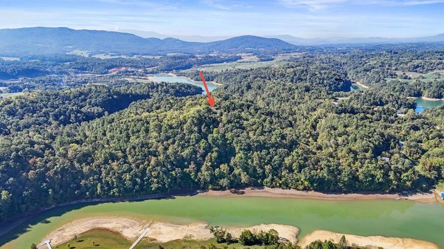 23 Caywood Rd, Dandridge, TN 37725