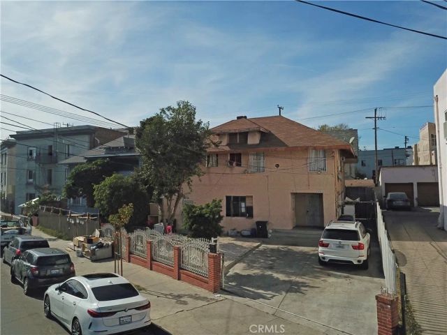 1421 Courtland Avenue, Los Angeles, CA 90006