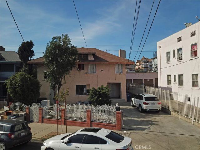 1421 Courtland Avenue, Los Angeles, CA 90006