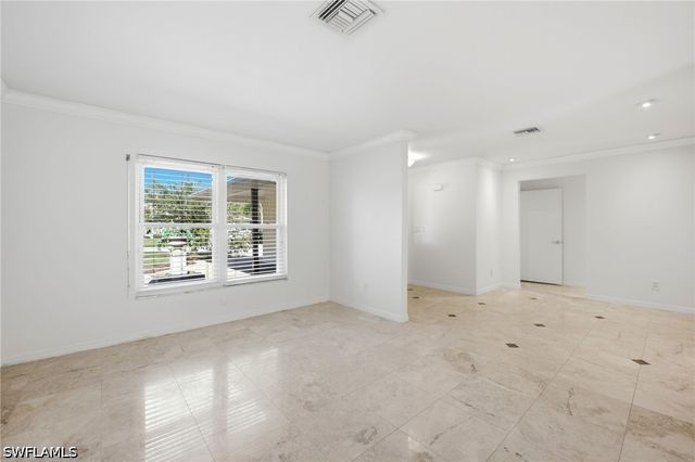 688 W Valley DR, Bonita Springs, FL 34134