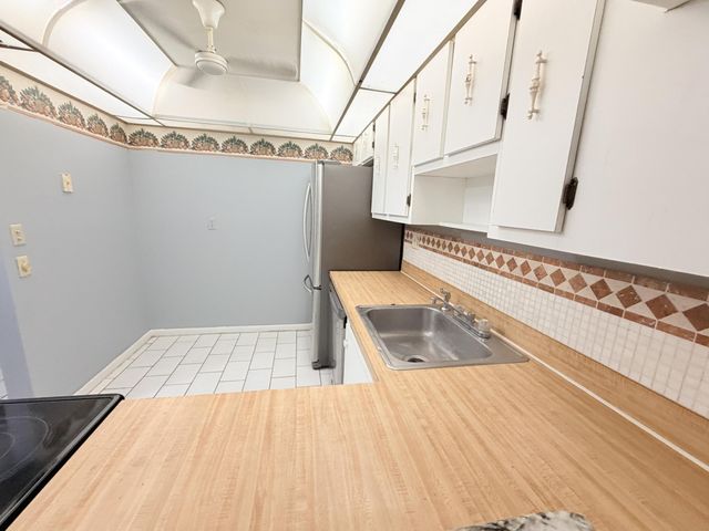 4354 NW 9TH Avenue 14-3C, Deerfield Beach, FL 33064