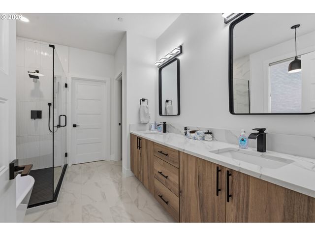 3609 S St, Washougal, WA 98671