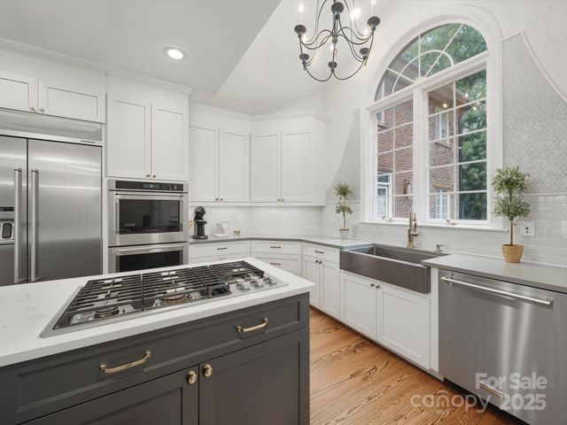 4644 Snow Drive, Harrisburg, NC 28075
