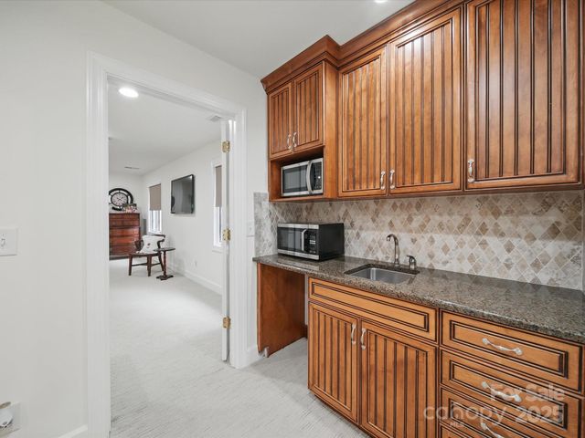 4644 Snow Drive, Harrisburg, NC 28075