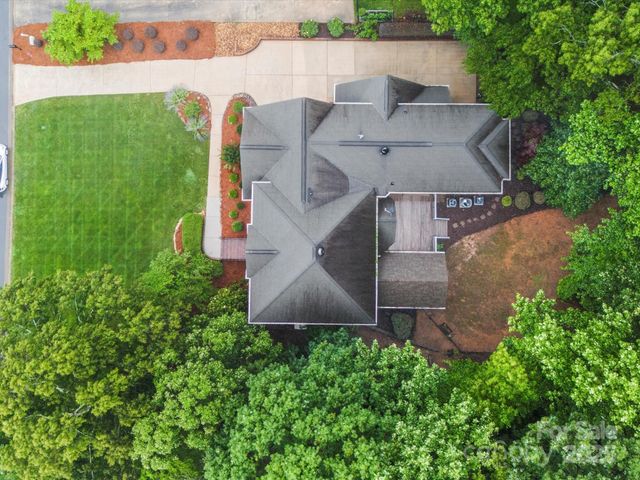 4644 Snow Drive, Harrisburg, NC 28075