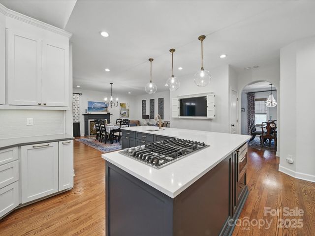 4644 Snow Drive, Harrisburg, NC 28075