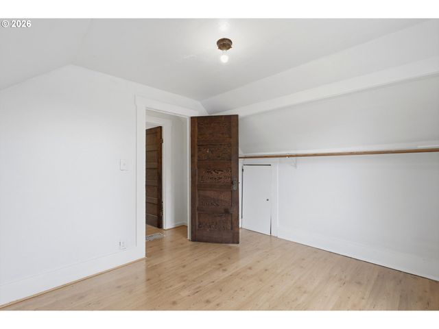 2323 N TERRY St, Portland, OR 97217