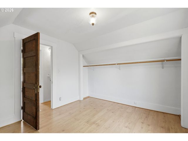 2323 N TERRY St, Portland, OR 97217