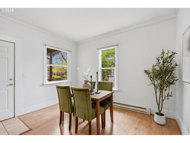 2323 N TERRY St, Portland, OR 97217