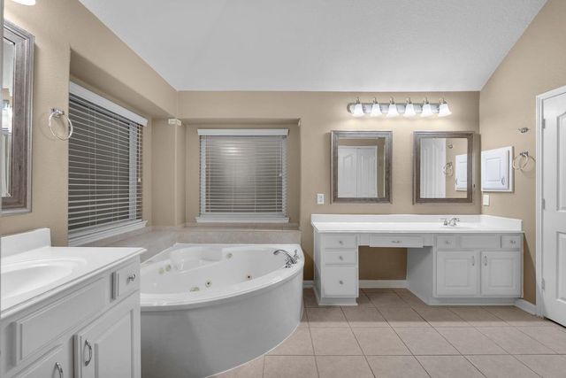 2231 Water Way, Seabrook, TX 77586