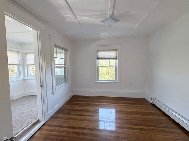 9 Hollis St B, Milton, MA 02186