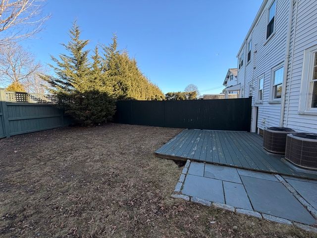 9 Hollis St B, Milton, MA 02186