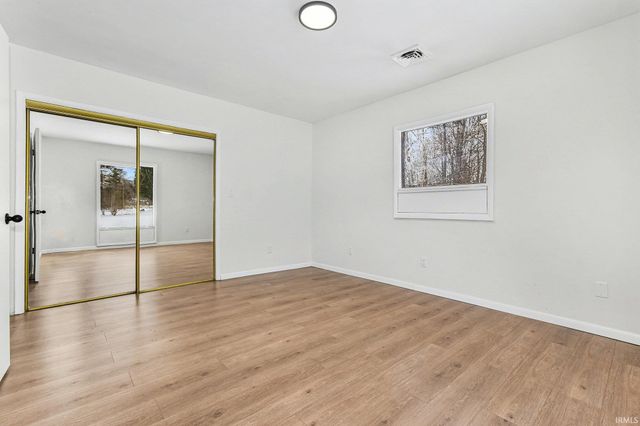 21012 state 120 Road, Elkhart, IN 46516