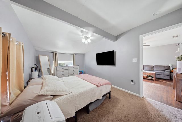 5228 Frazier Avenue, Fort Worth, TX 76115