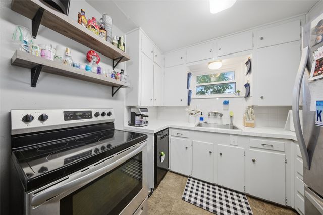 5228 Frazier Avenue, Fort Worth, TX 76115
